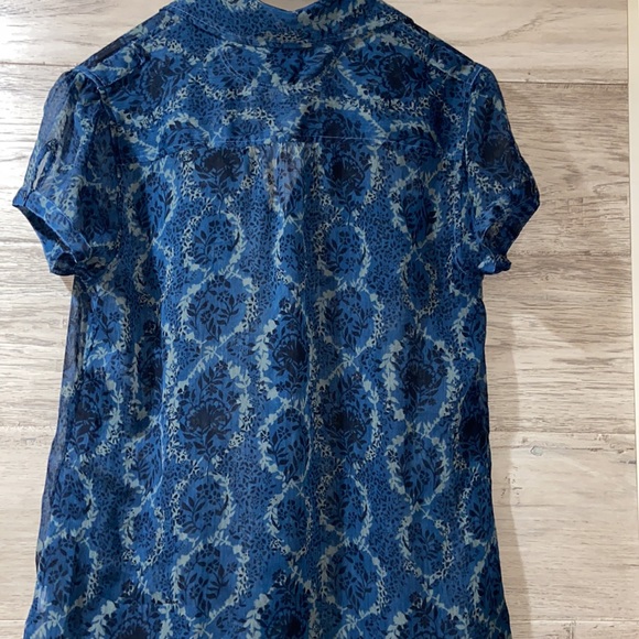 Sheer Converse brand sz xl (juniors ) blouse - Picture 4 of 4